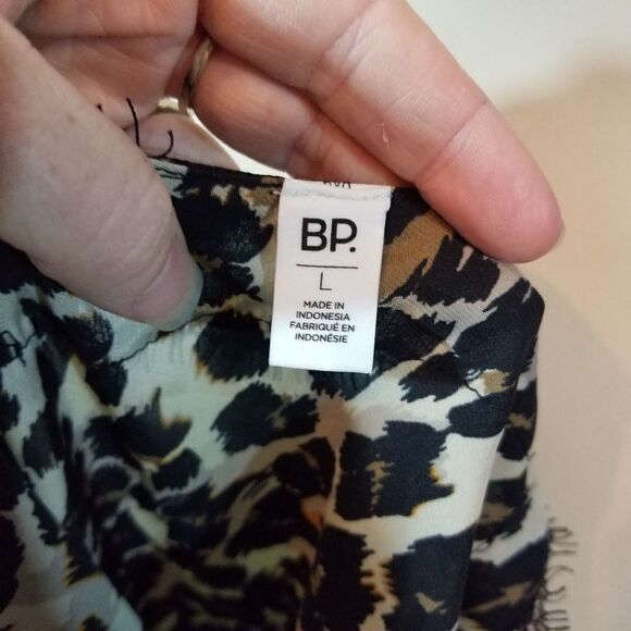 BP Black Lace Trim Animal Print Camisole Size Large - Picture 4 of 5